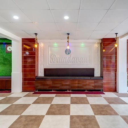 Hotel Brundavan International Guntūr Екстериор снимка