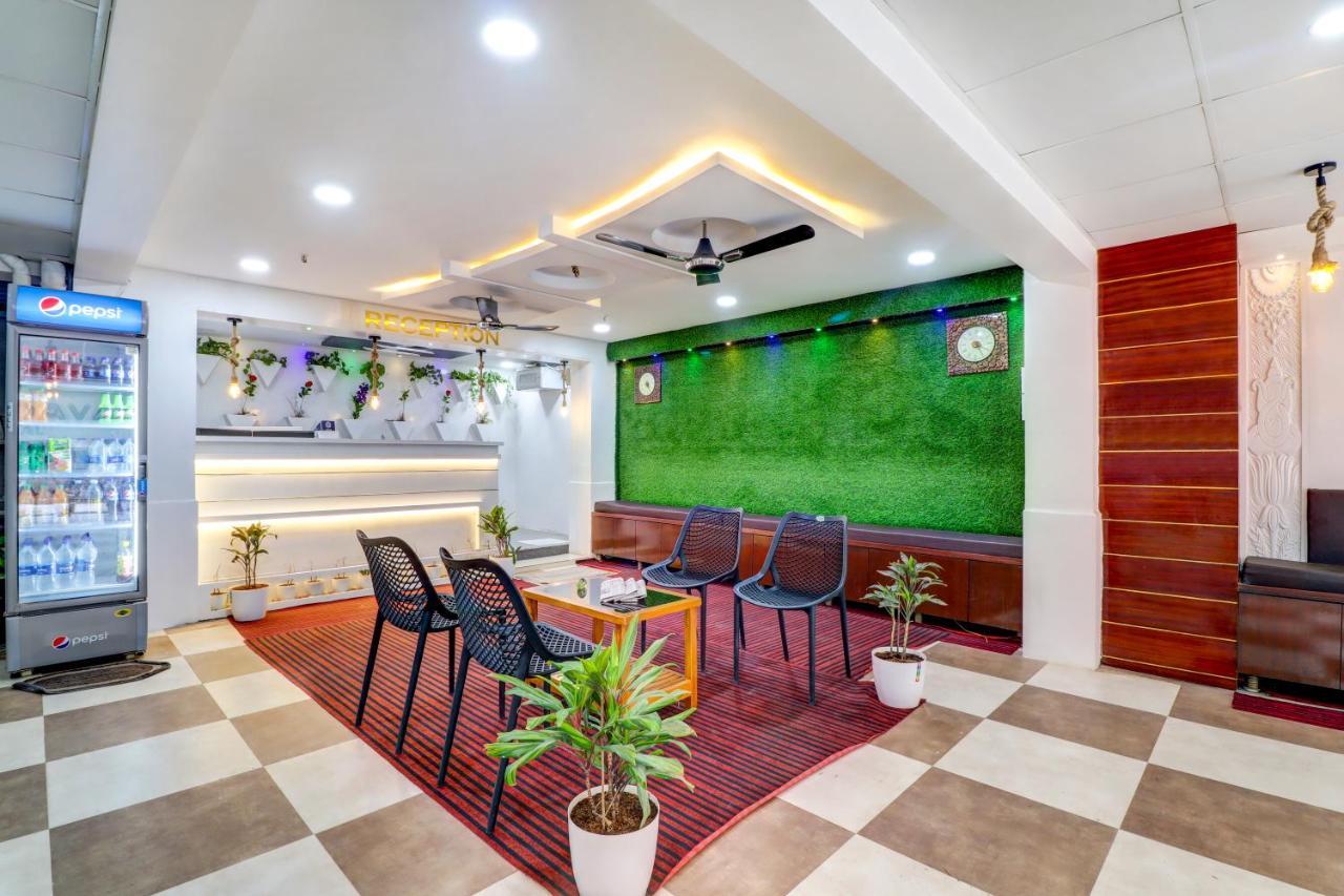 Hotel Brundavan International Guntūr Екстериор снимка
